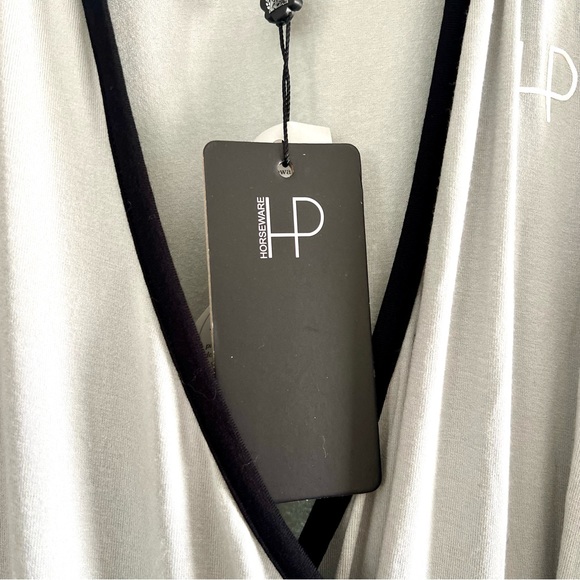 NWT - Equine Riding Top - Picture 10 of 10